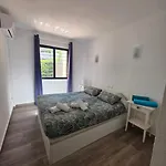 200 Mts Del Mar 아파트 *
